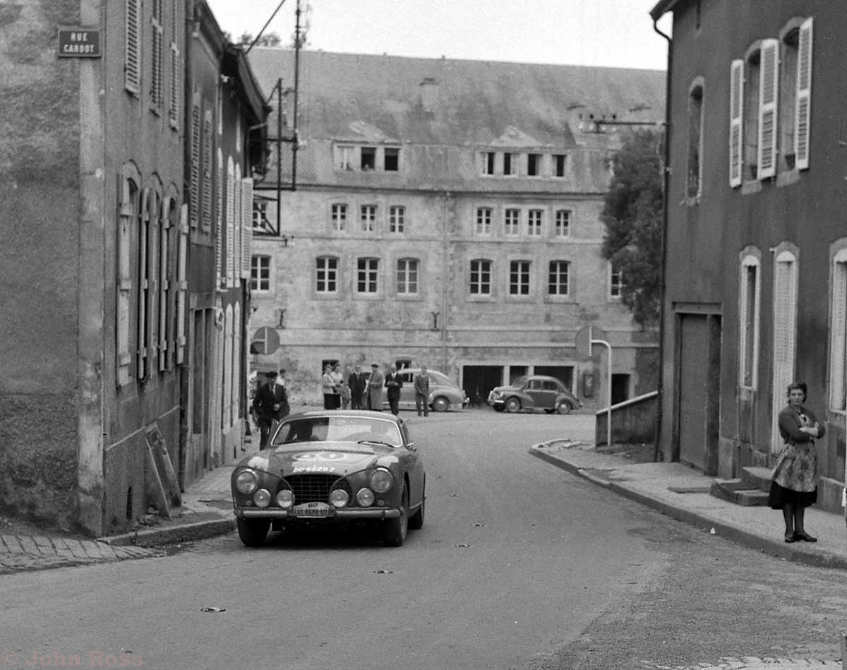 The John Ross Motor Racing Archive RC 243 Olivier Gendebien and