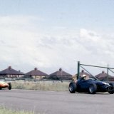 48 - Chris Bristow - Cooper T 51, 10 - Jo Bonnier - BRM P25