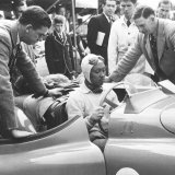 RE 357 - 4 - Bira - Jaguar XK 120