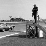 RB 998 - 53 Bob Berry - Jaguar D