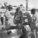 RH 48 - Graham Hill - Lotus