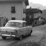 RD 355 - 32 Mrs Hall, Miss Ozane - Ford Zephyr