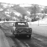 RE 155 - 101 R Merrick, A Grant - Standard Triumph