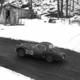 RE 178 - 210 J McLaughlin, Ian McLaughlin - Triumph