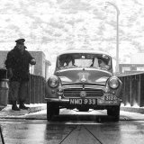 RE 216 - 313 Pat Moss, Annie Wisdom - Morris 1000 - Dover Ferry