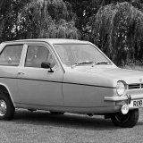 Robin - front right