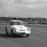 RG 524 - Graham Hill - Austin Healey
