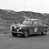 RC 804 - 61 Jack Sears - Austin A105